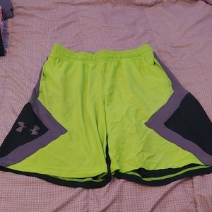 Mens athletic shorts